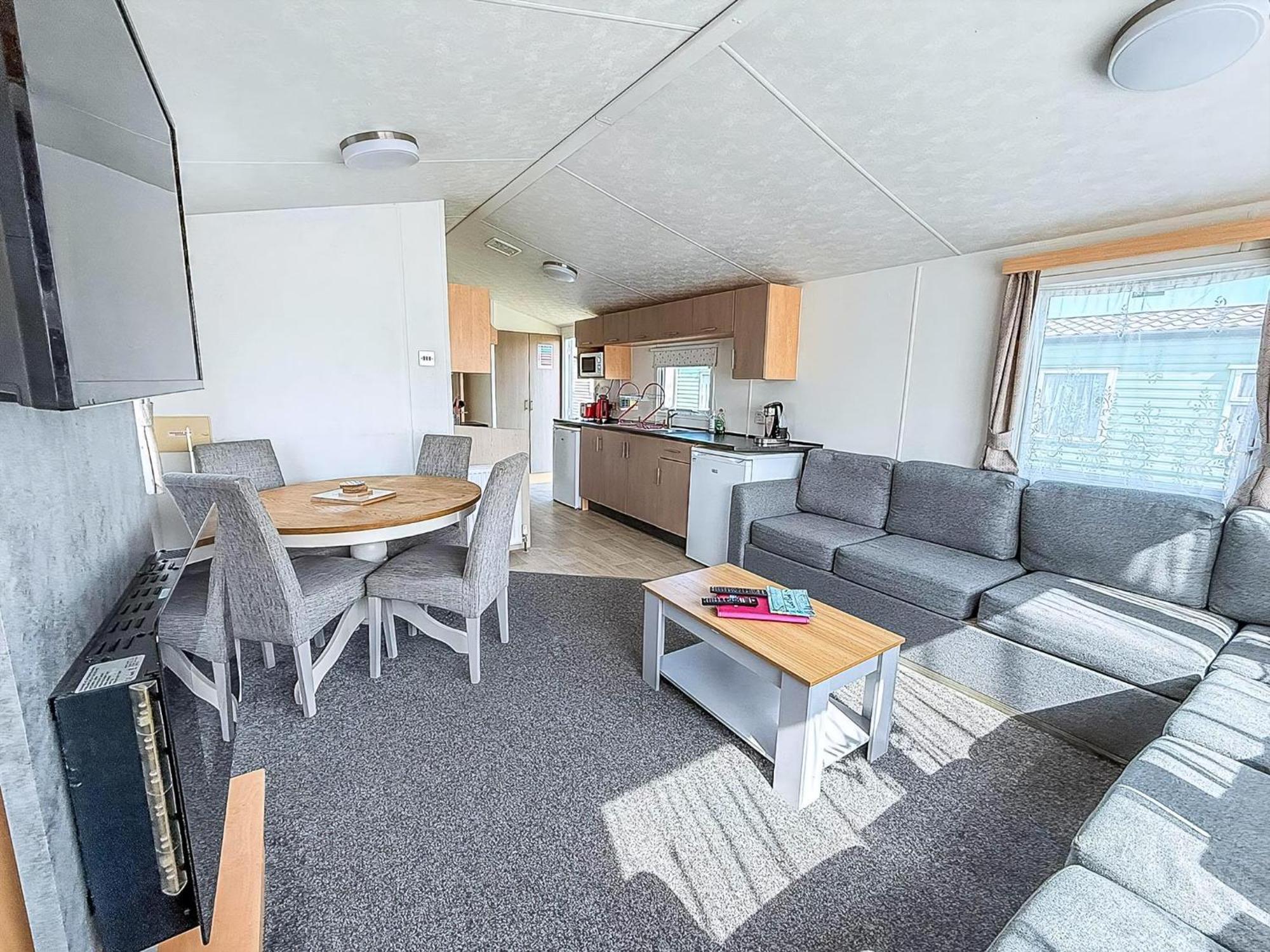 6 Berth Staycation Caravan Nearby Clacton-On-Sea In Essex Ref 26254E Exterior foto
